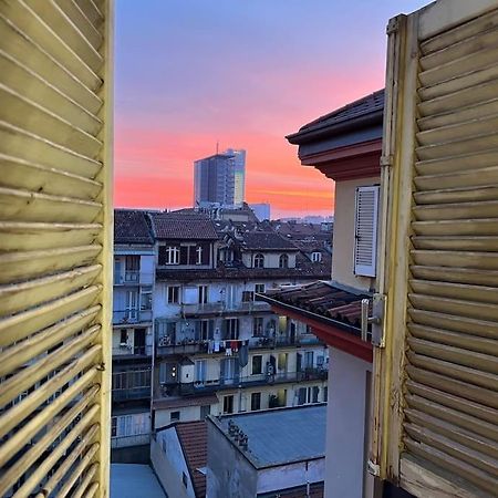 Maison Vivien, Appartamento Nel Cuore Di Torino. Bagian luar foto